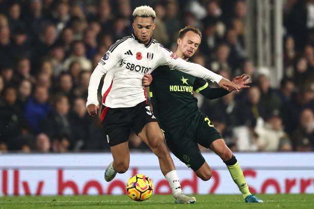 人瞩目的潜 人瞩目的潜