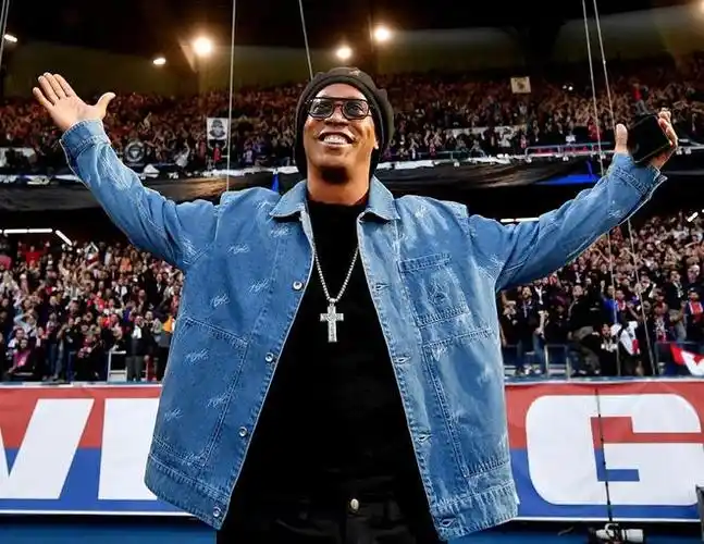 发了篮球迷 发了篮球迷