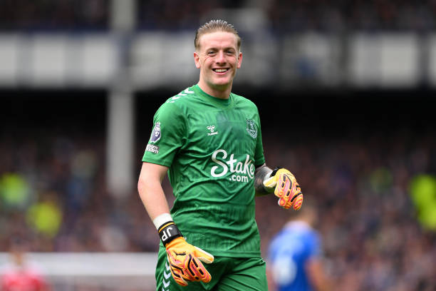 因此他们的 因此他们的