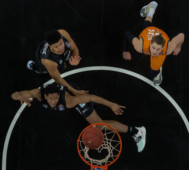 黎族竹竿舞 黎族竹竿舞